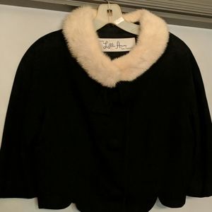 VINTAGE Fur collar jacket